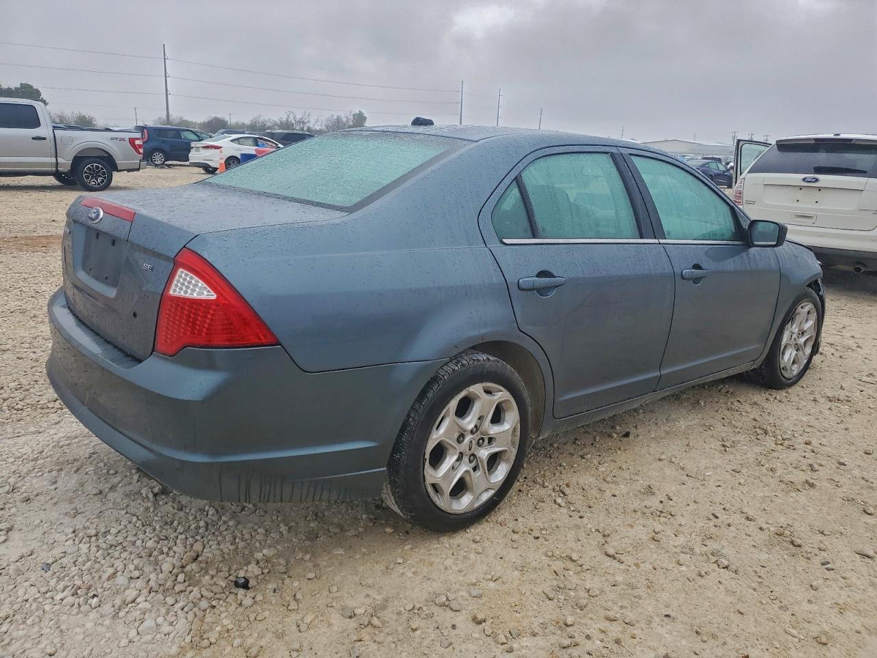 2011 FORD FUSION