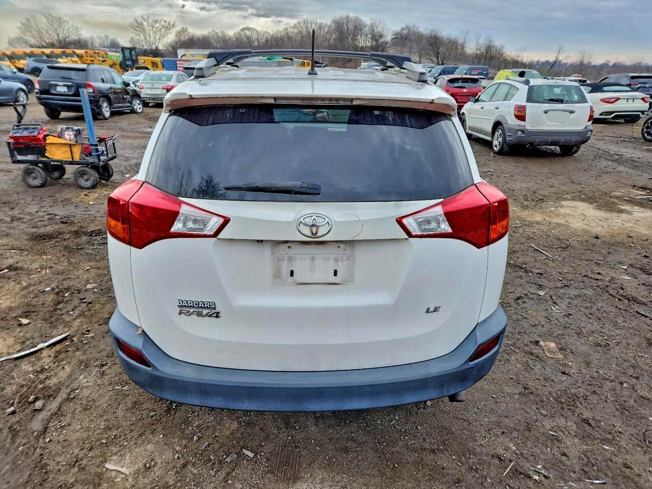 2015 TOYOTA RAV4