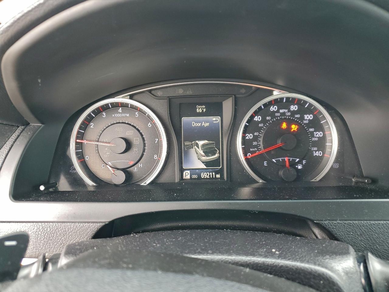 2016 TOYOTA CAMRY