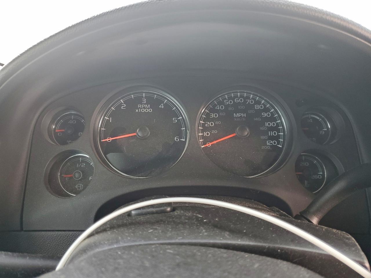 2011 CHEVROLET Suburban