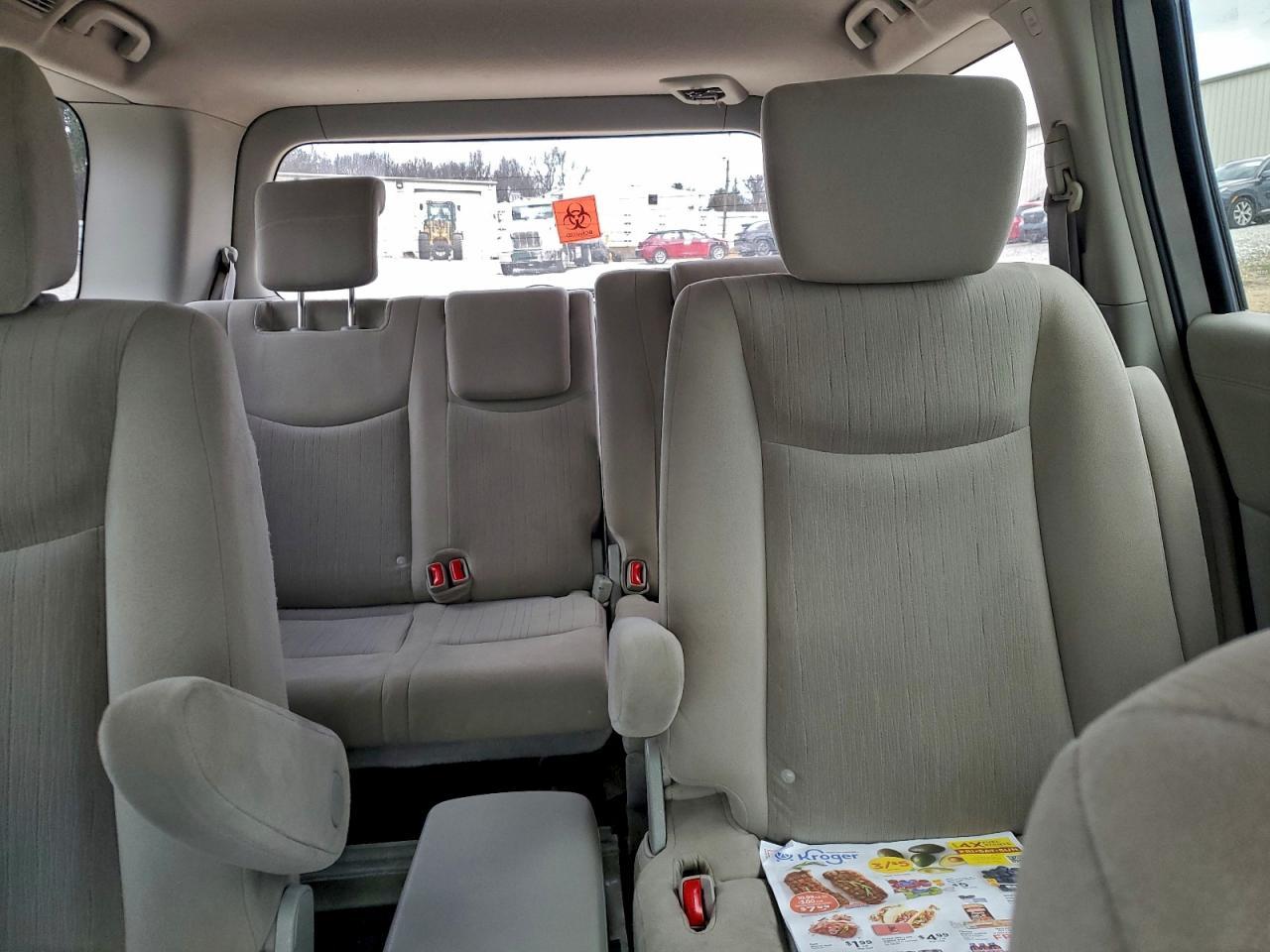 2017 NISSAN Quest