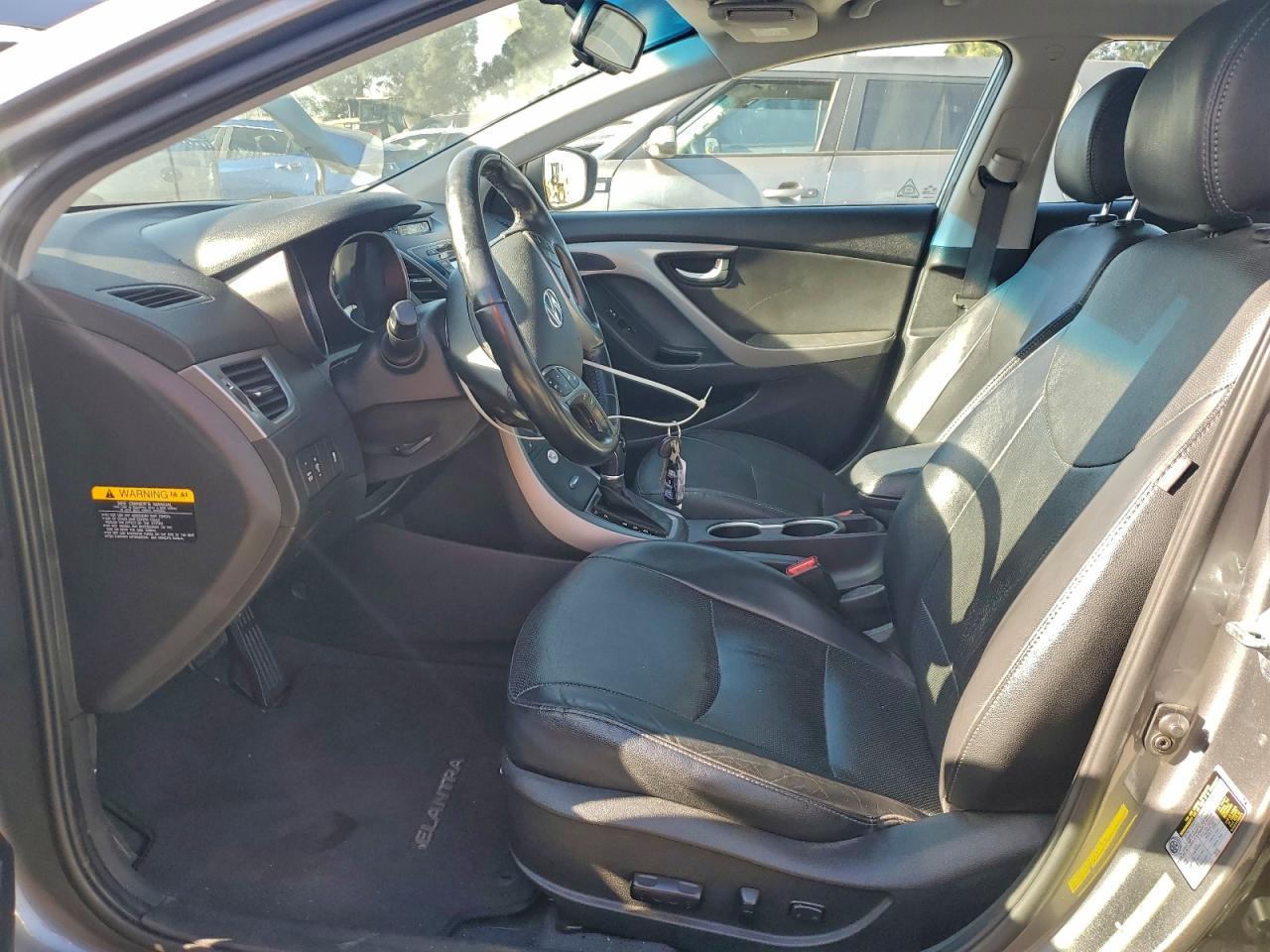 2014 HYUNDAI ELANTRA