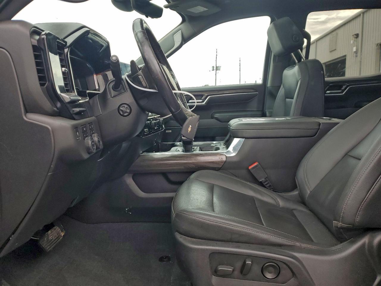 2022 CHEVROLET Silverado