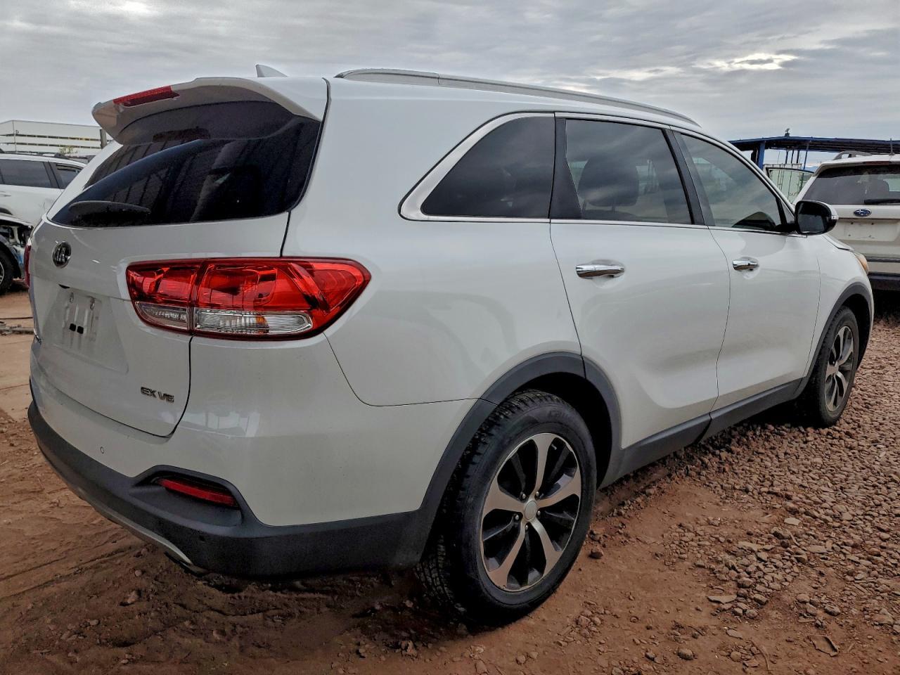 2017 KIA SORENTO