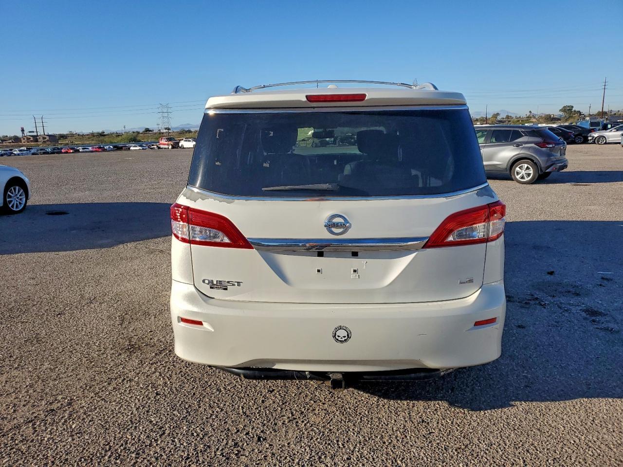 2013 NISSAN Quest