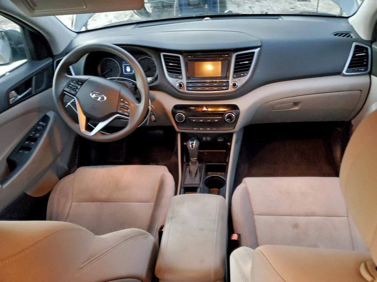 2016 HYUNDAI TUCSON