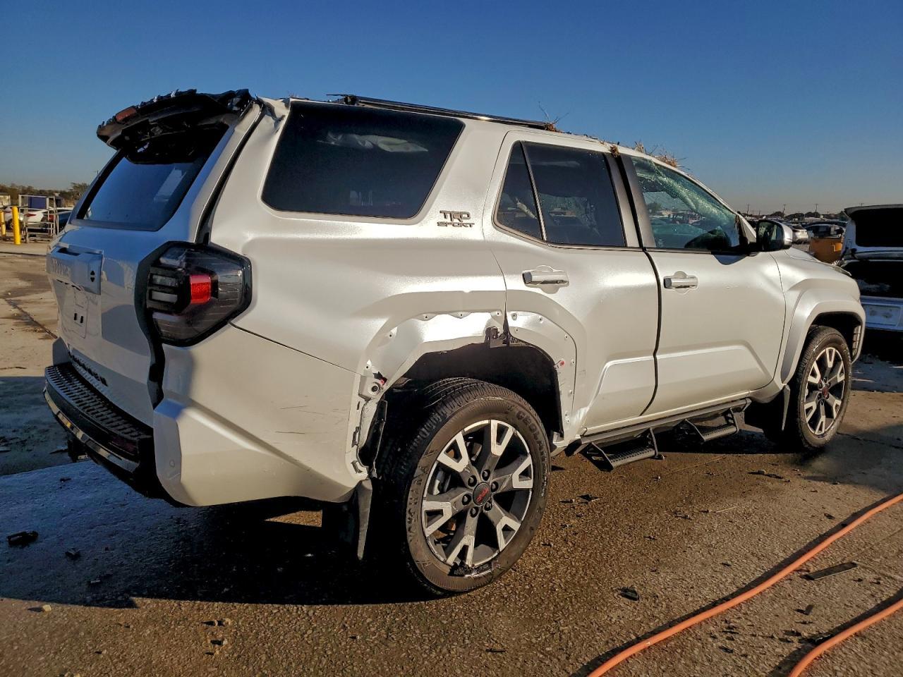 2025 TOYOTA 4Runner