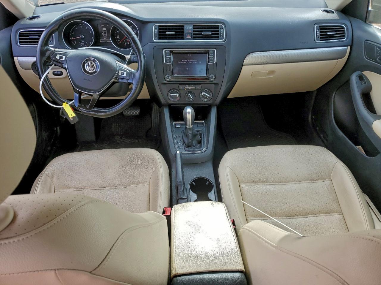 2017 VOLKSWAGEN JETTA