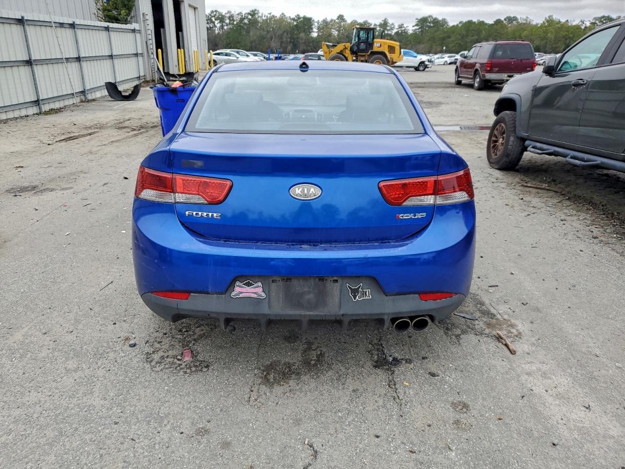 2010 KIA FORTE