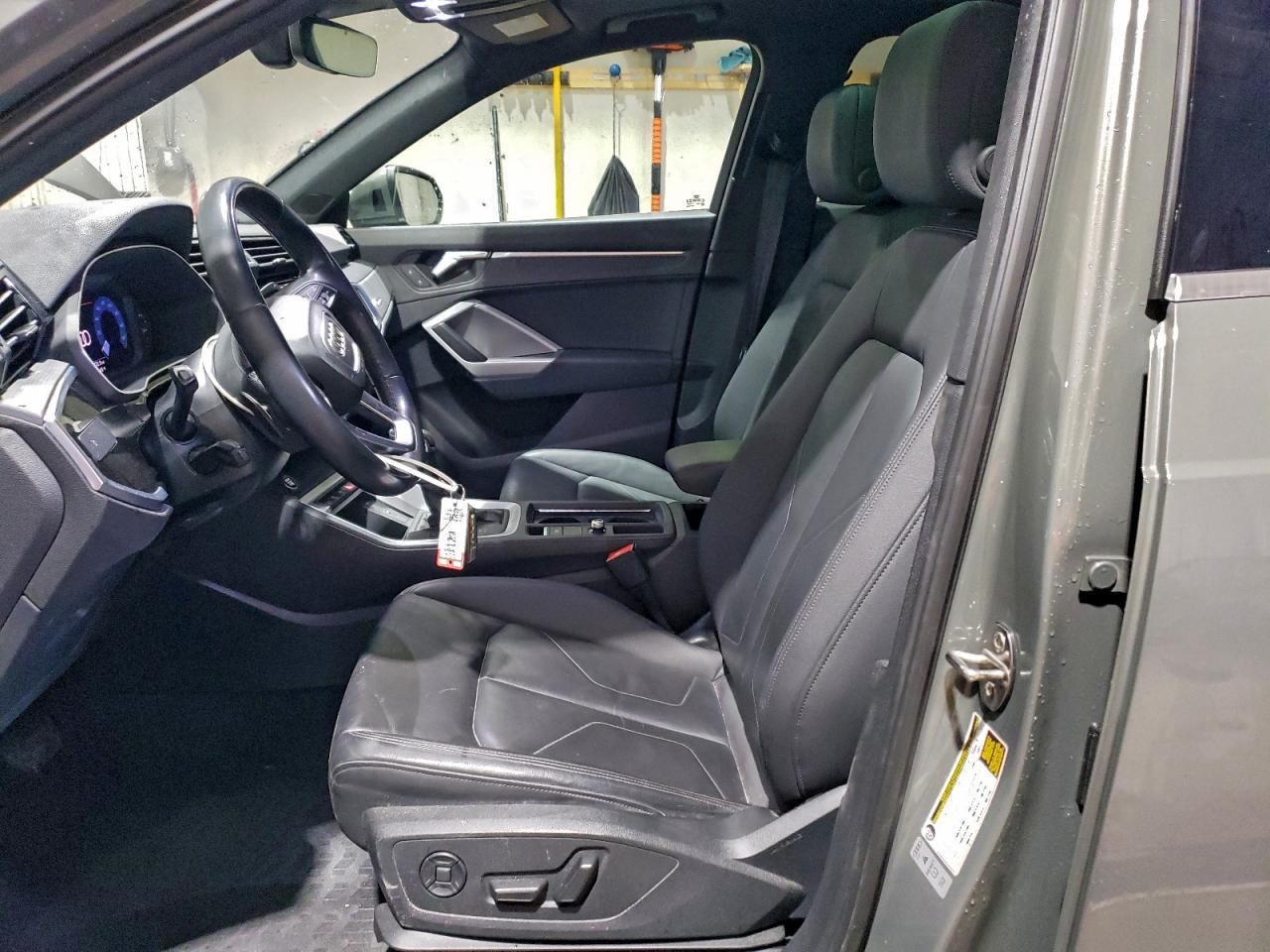 2021 AUDI Q3