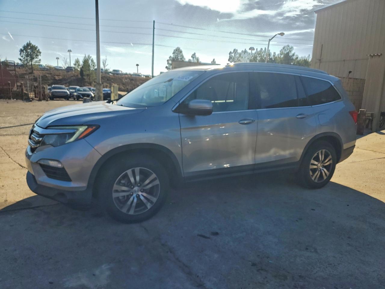 2016 HONDA PILOT