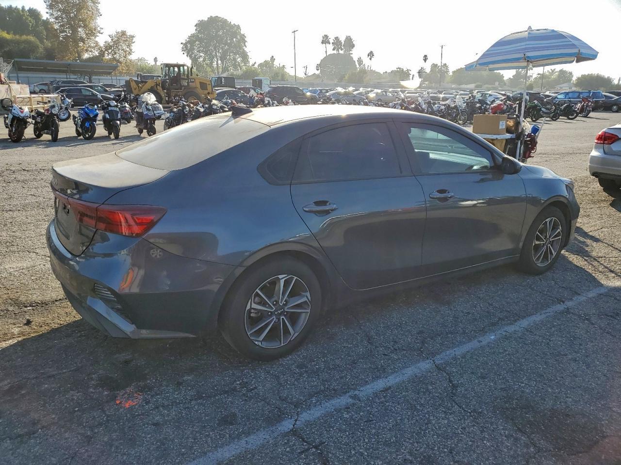 2023 KIA FORTE