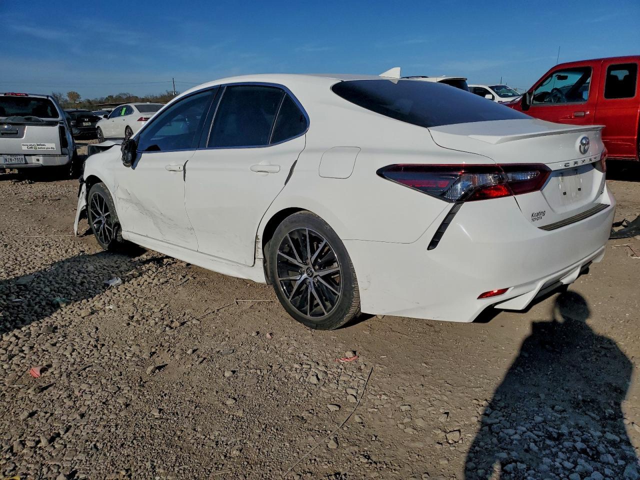 2022 TOYOTA CAMRY
