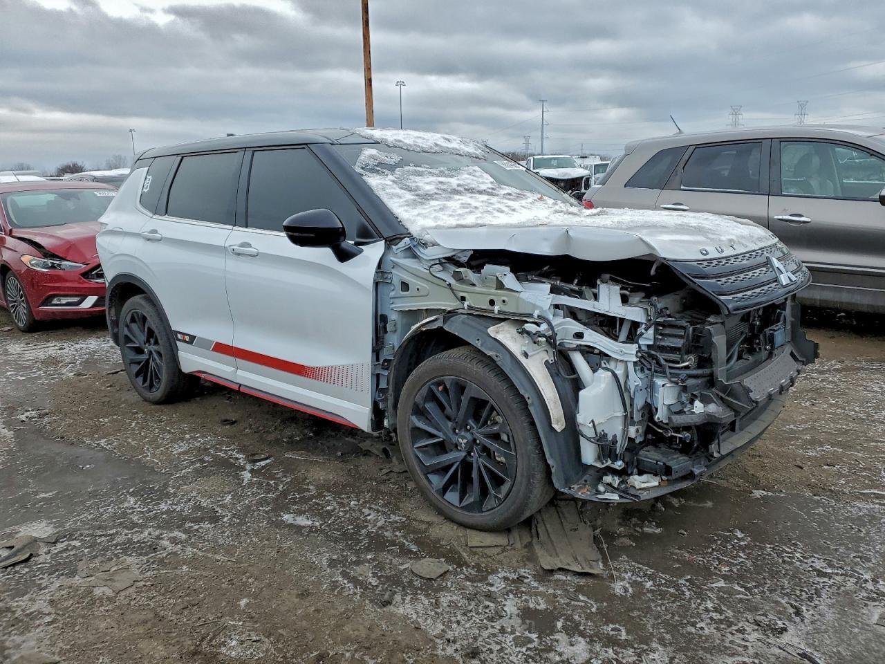 2023 MITSUBISHI outlander
