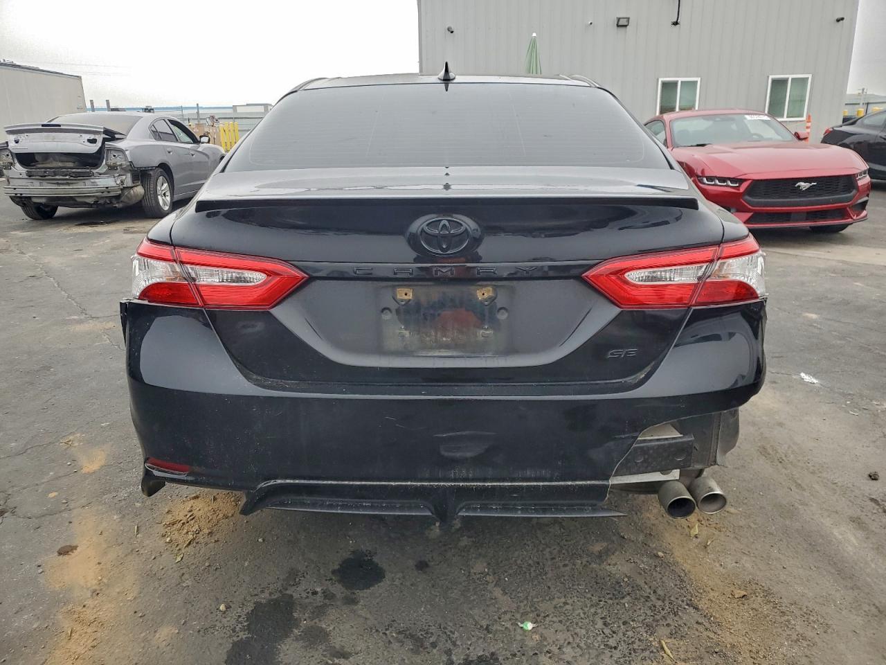 2020 TOYOTA CAMRY
