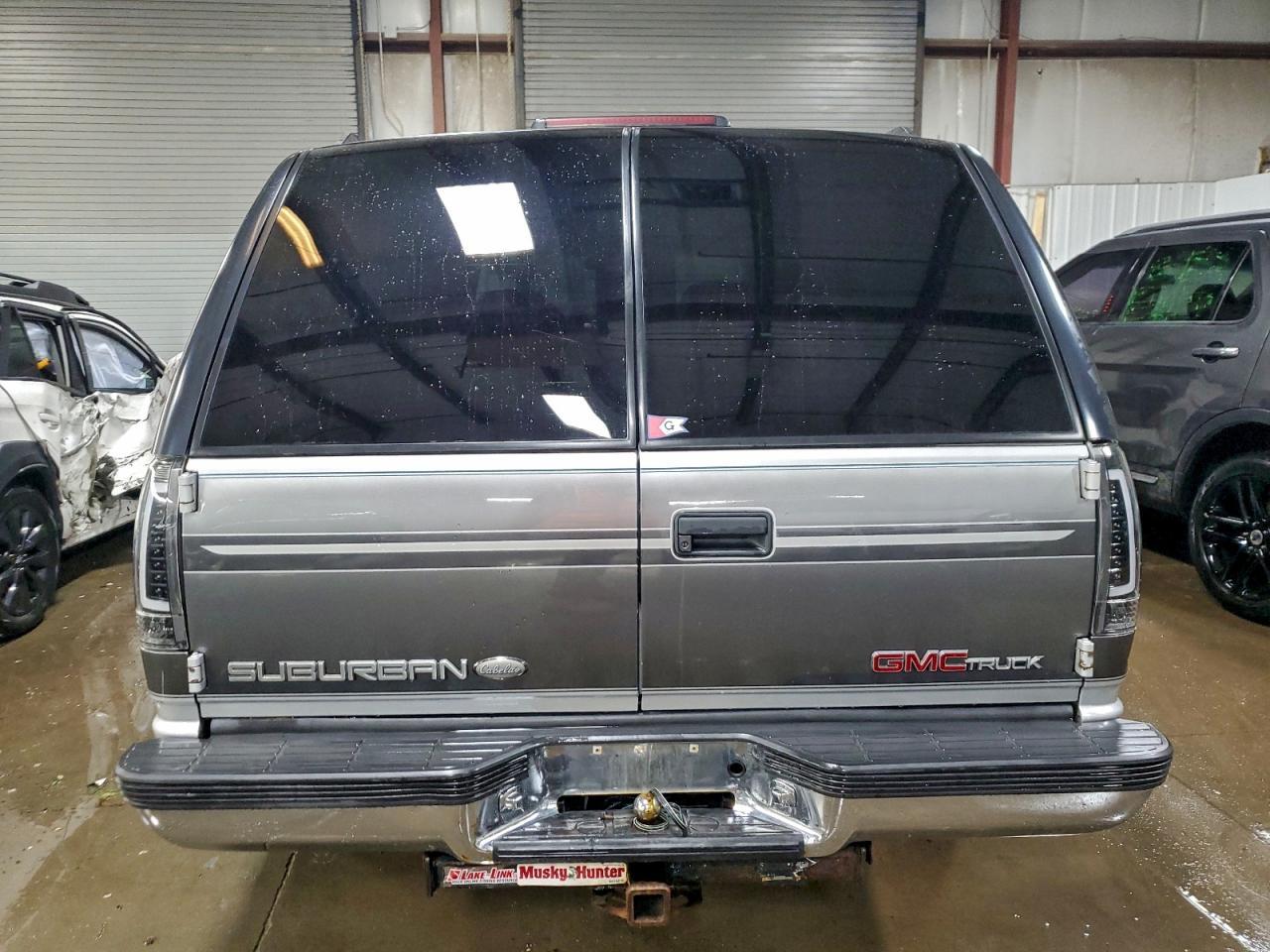 1997 GMC Suburban