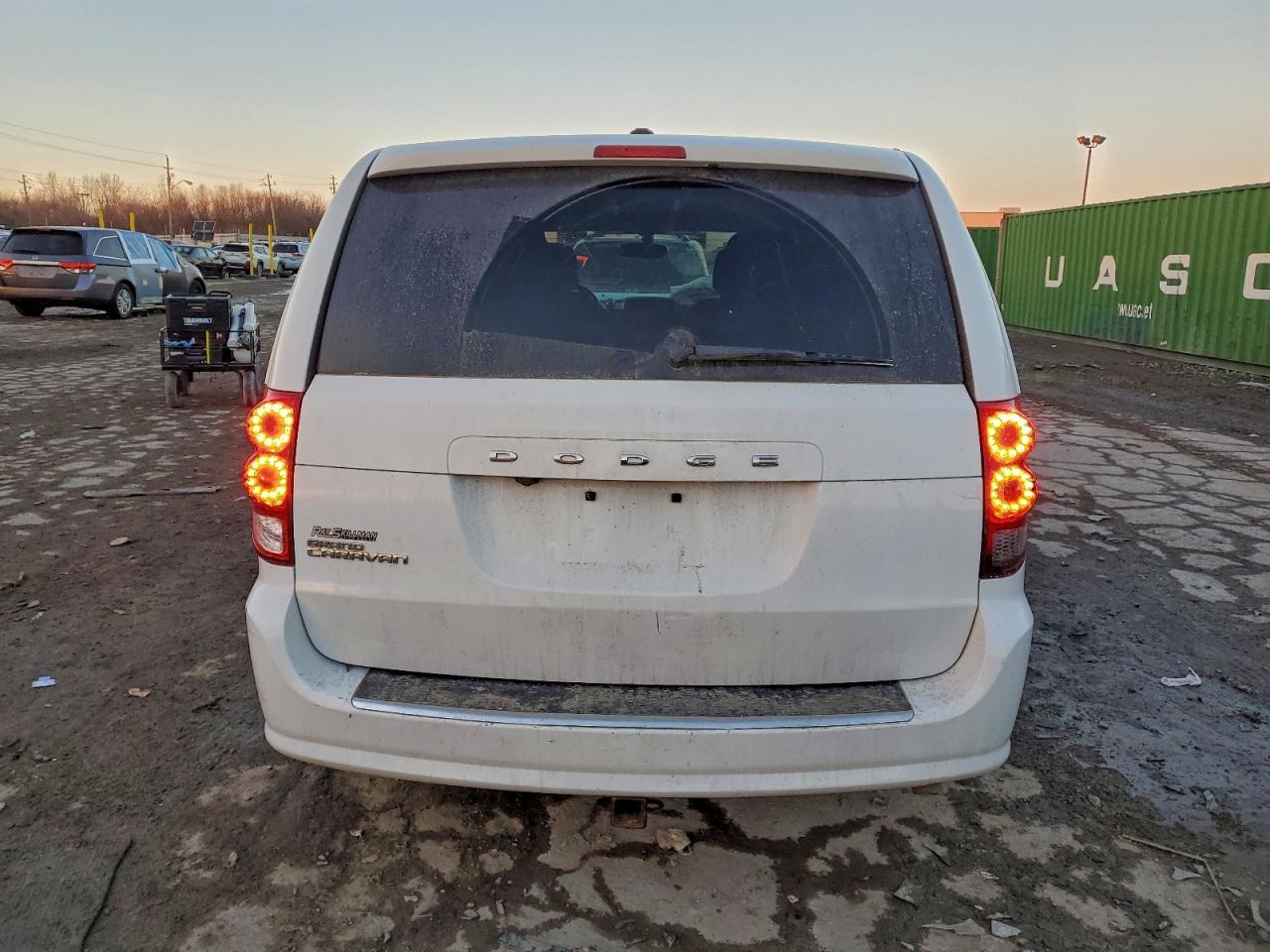 2016 DODGE GRAND CARAVAN