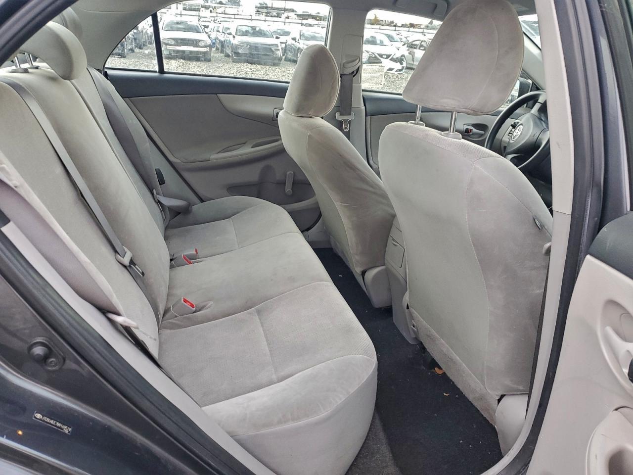 2011 TOYOTA COROLLA