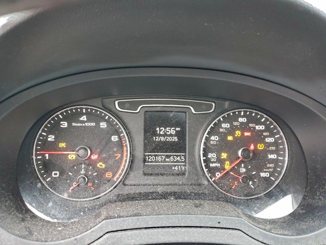 2015 AUDI Q3