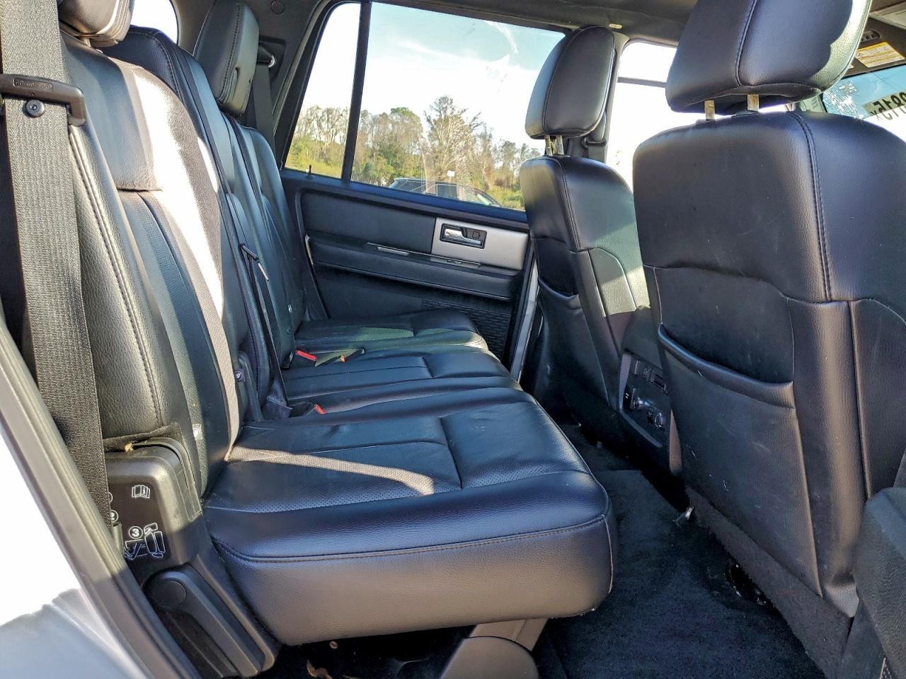 2017 FORD Expedition