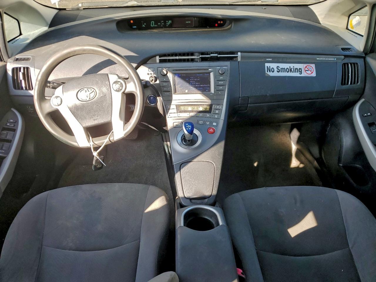 2012 TOYOTA Prius Plug-In