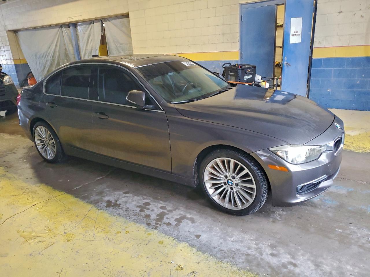 2014 BMW 3 SERIES