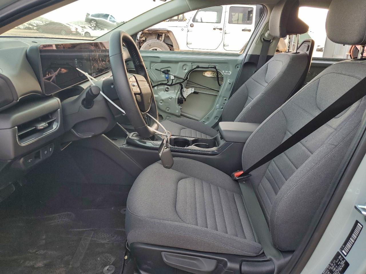 2025 KIA K4
