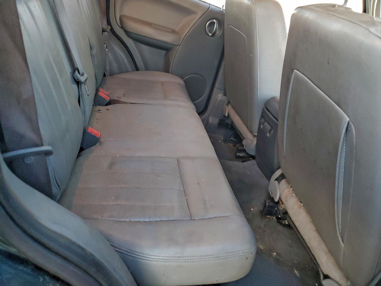 2005 JEEP Liberty
