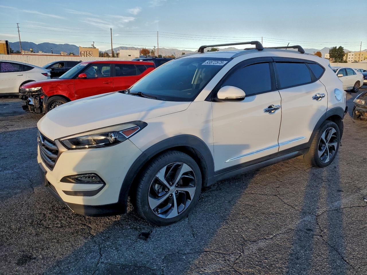 2016 HYUNDAI TUCSON