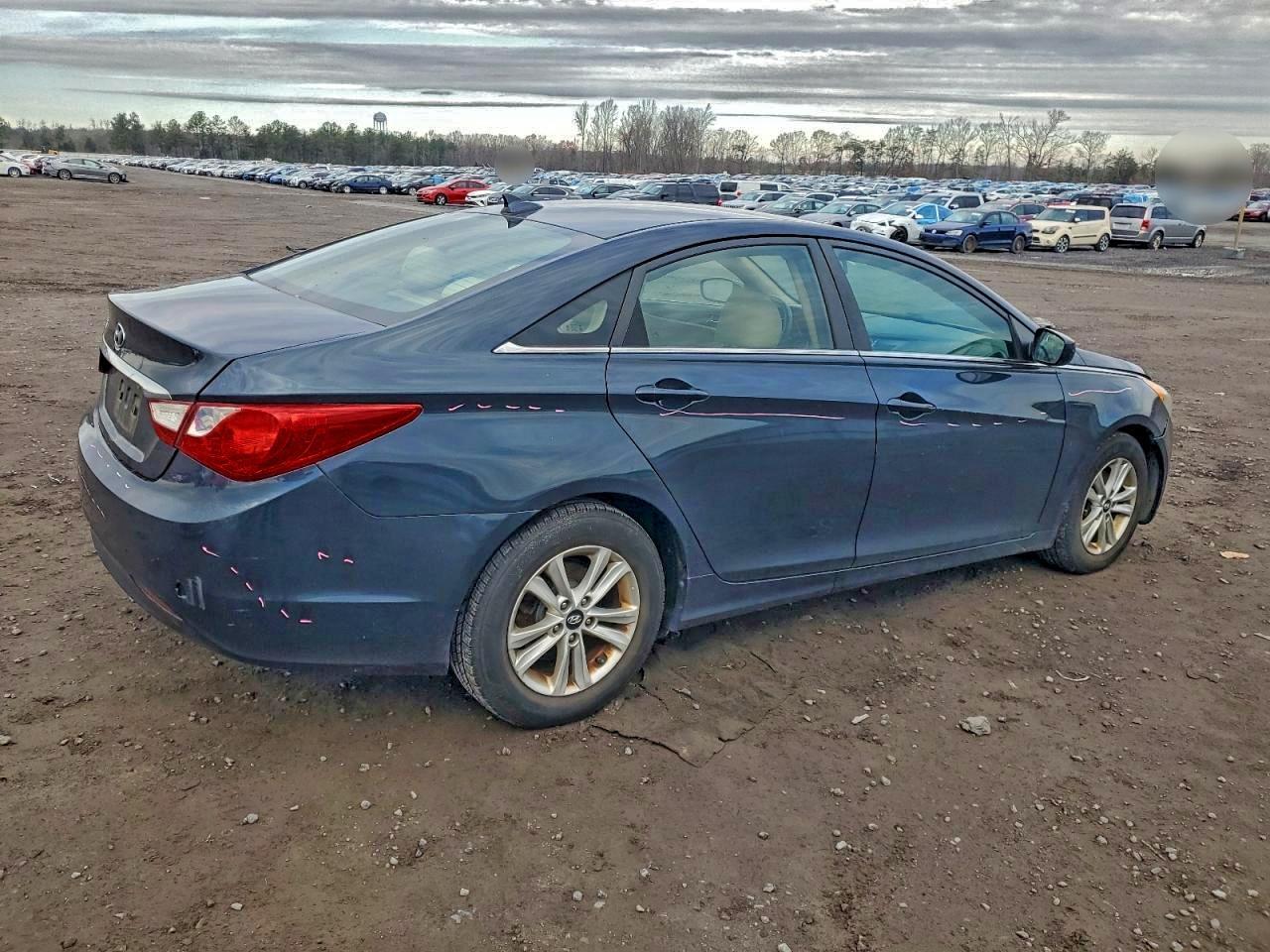 2013 HYUNDAI SONATA