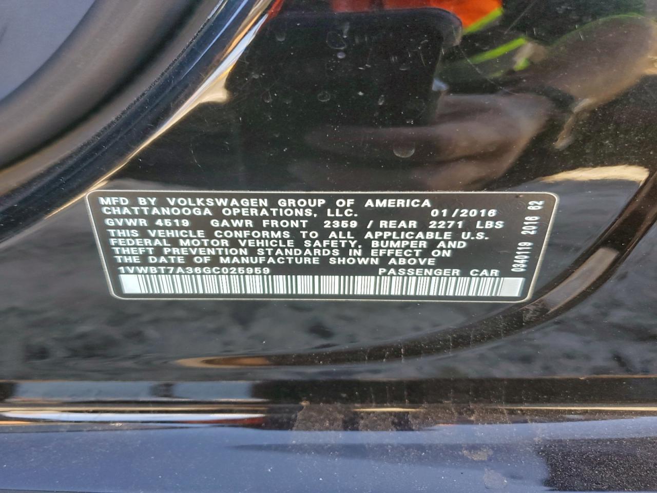 2016 VOLKSWAGEN Passat