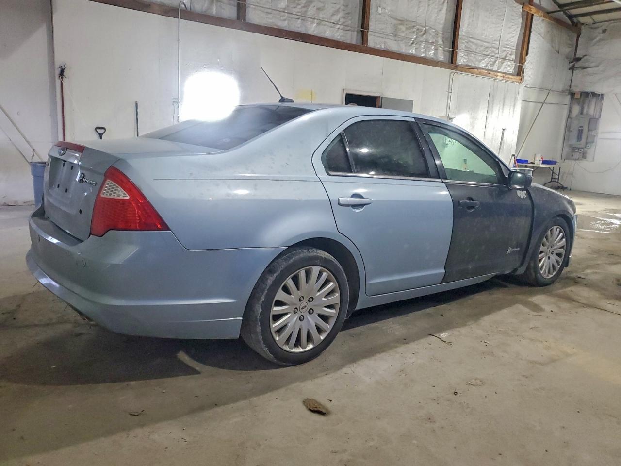 2010 FORD FUSION