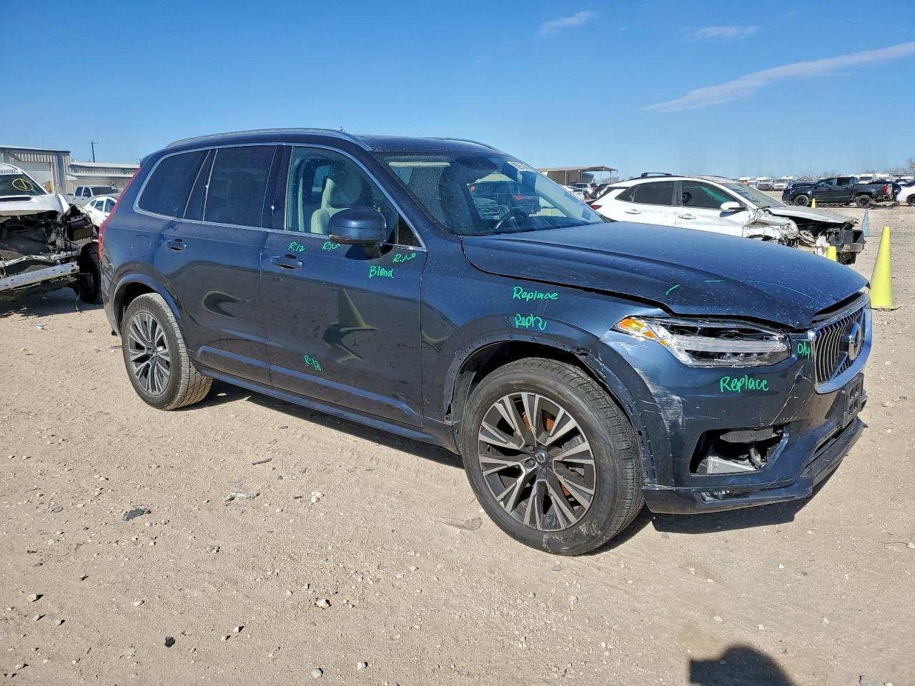 2020 VOLVO XC90
