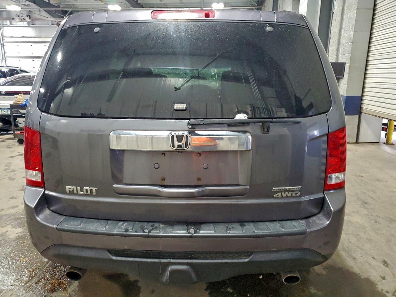 2015 HONDA PILOT