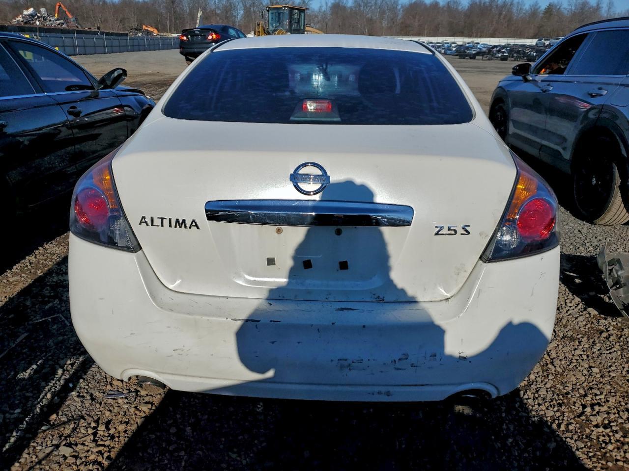 2010 NISSAN ALTIMA