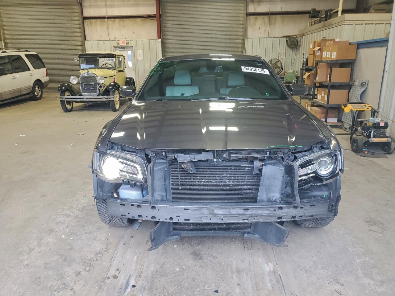 2018 CHRYSLER 300