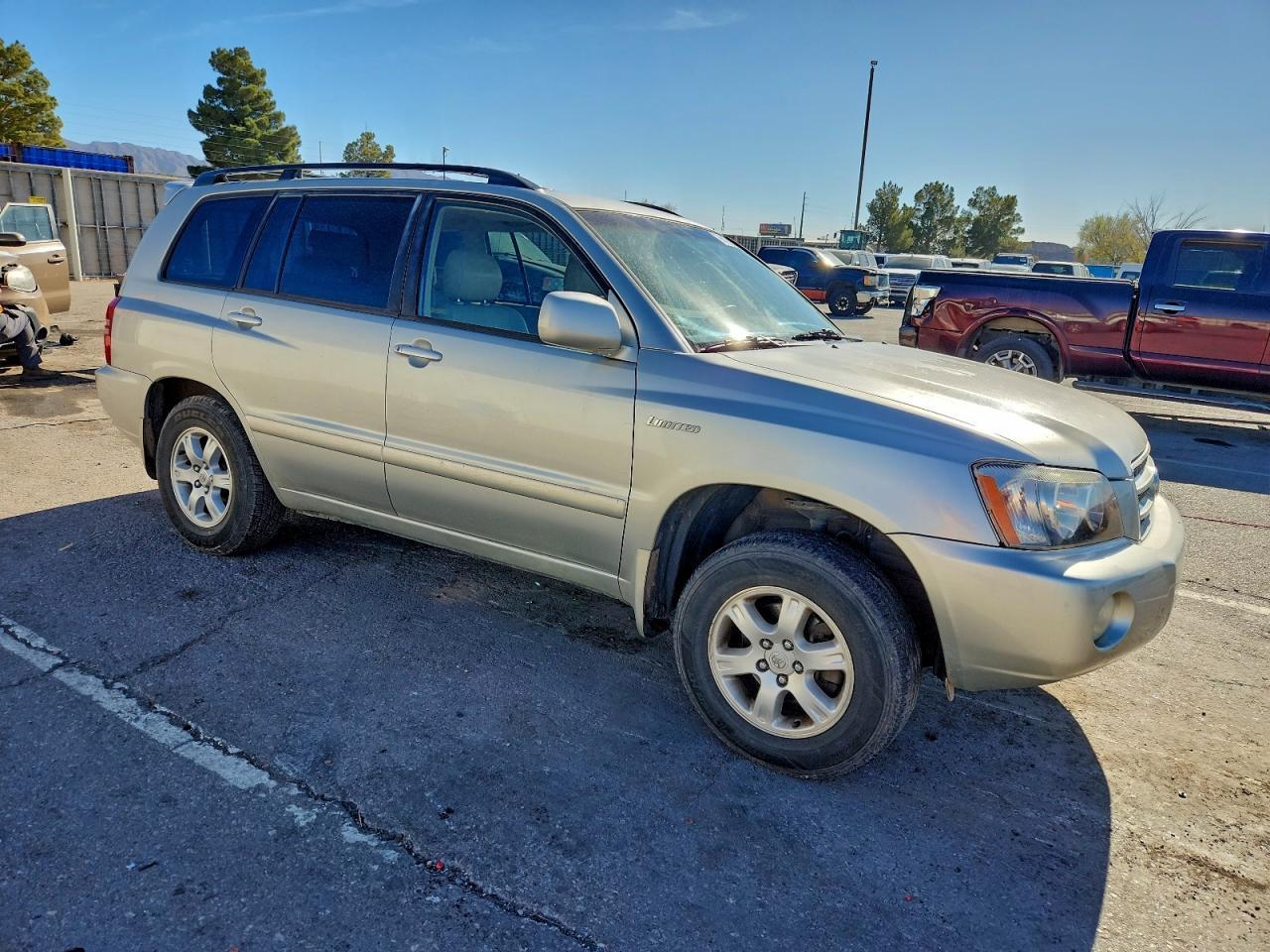 2003 TOYOTA HIGHLANDER
