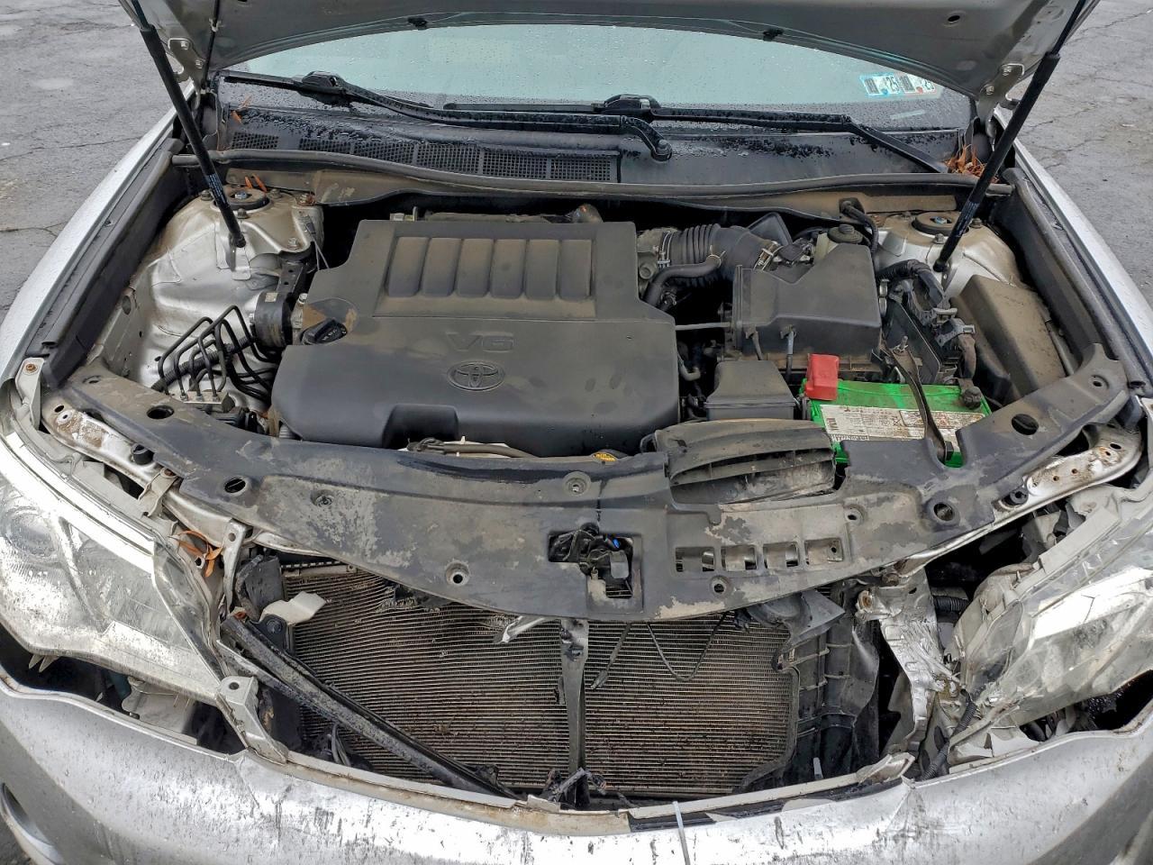 2014 TOYOTA CAMRY