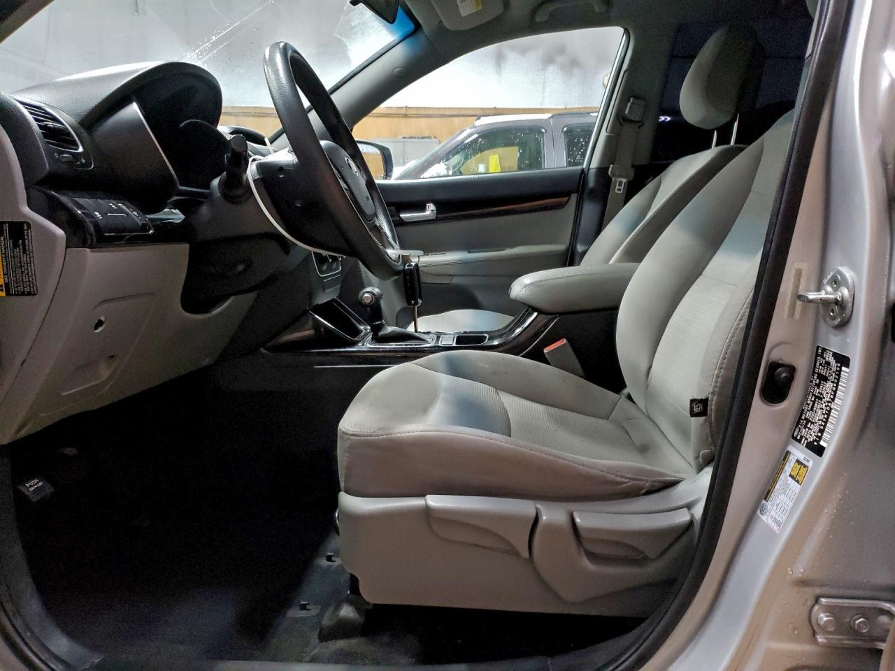 2015 KIA SORENTO