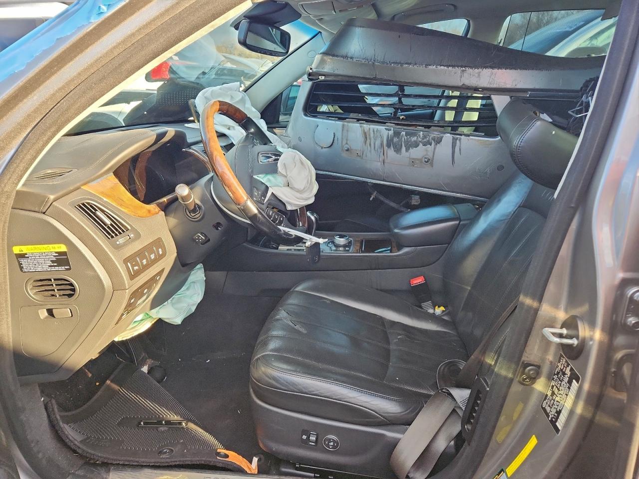 2011 HYUNDAI Equus