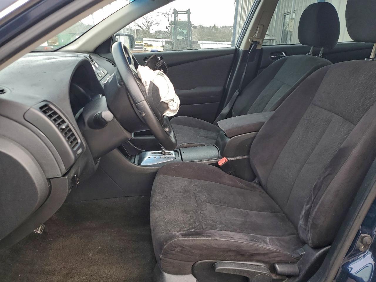 2010 NISSAN ALTIMA