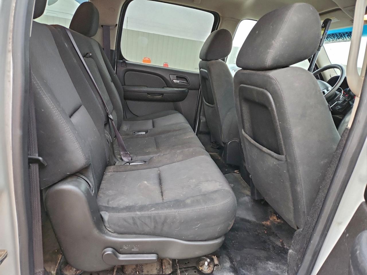 2013 CHEVROLET Suburban