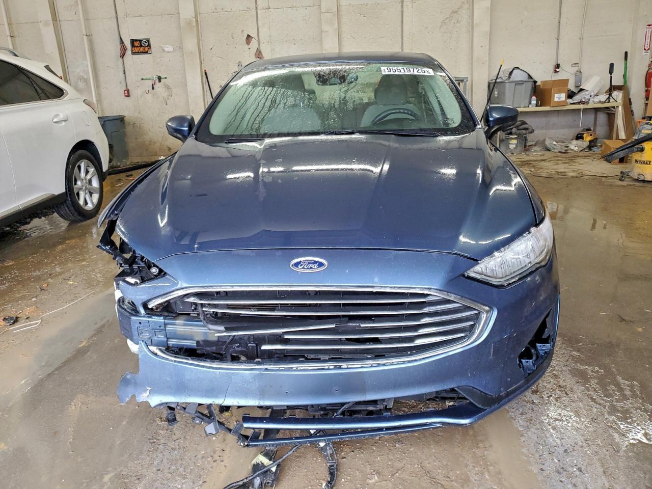 2019 FORD FUSION
