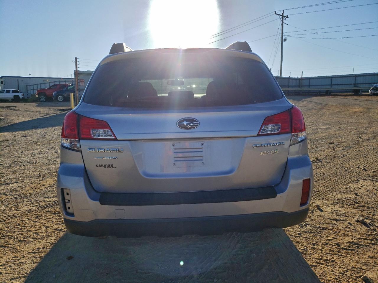 2014 SUBARU Outback