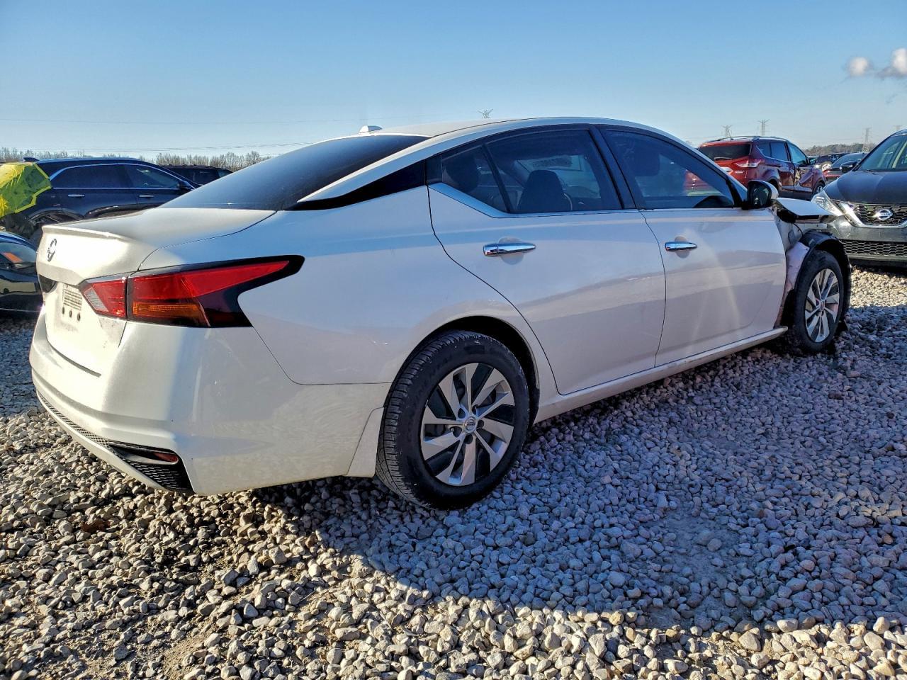 2019 NISSAN ALTIMA