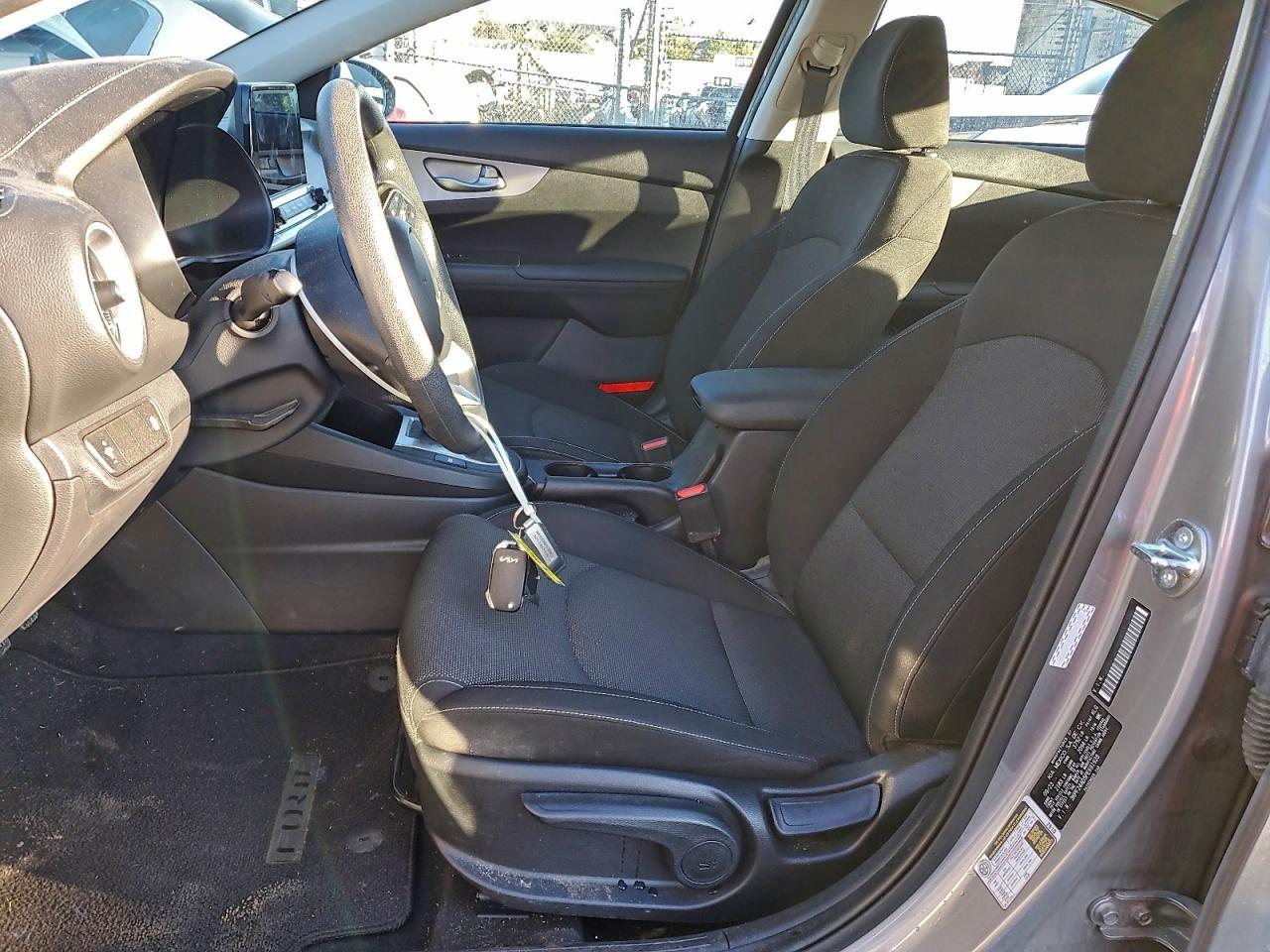 2023 KIA FORTE