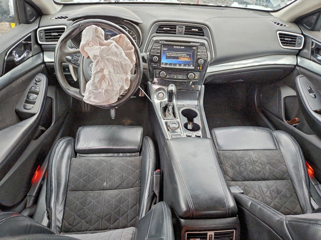 2016 NISSAN Maxima