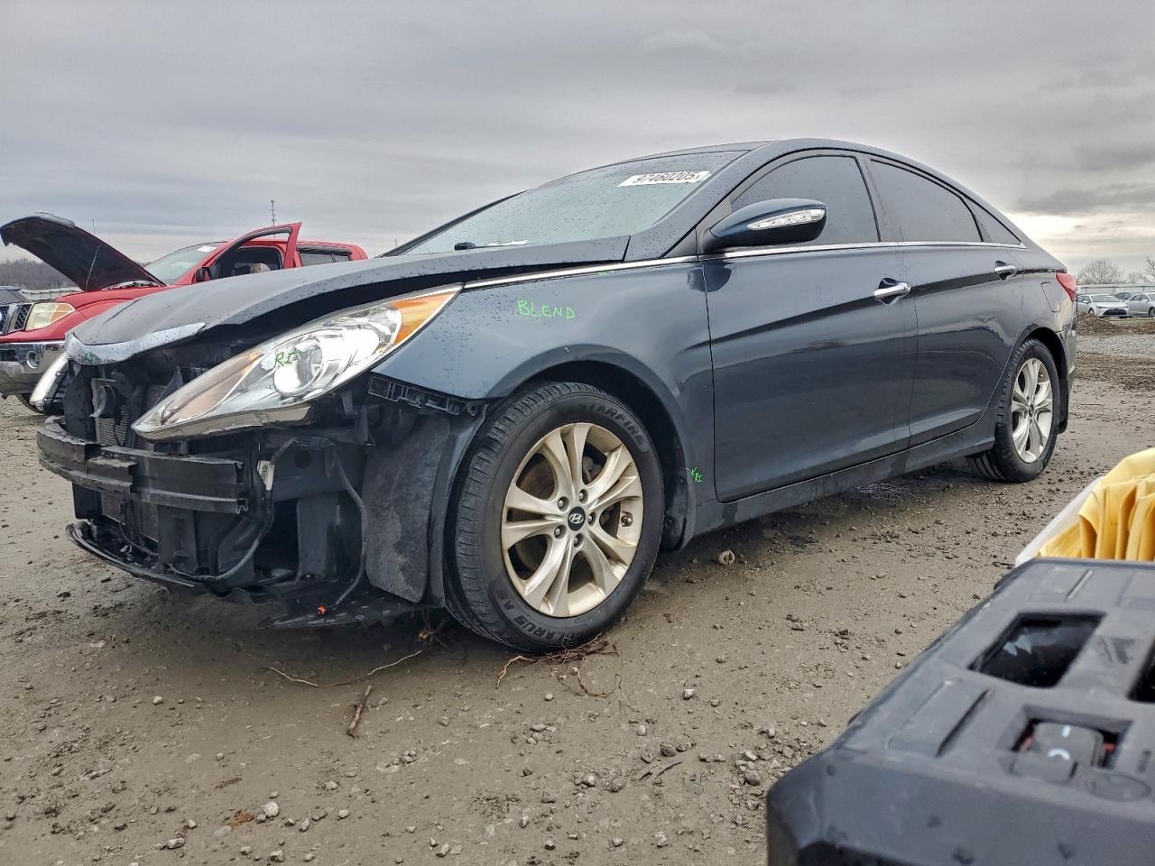 2013 HYUNDAI SONATA