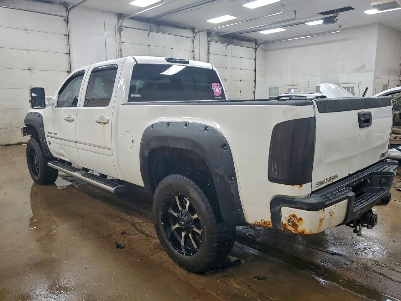 2011 GMC Sierra