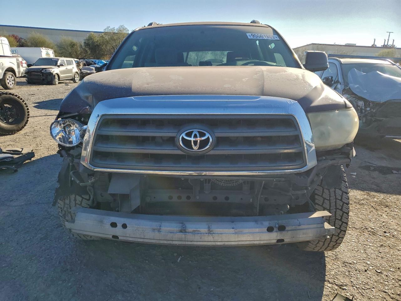 2008 TOYOTA Sequoia